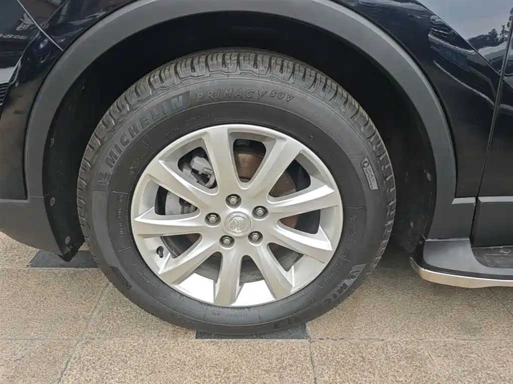 Photo 23 - Buick Envision Plus