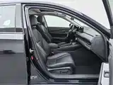Photo 23 - Honda Accord