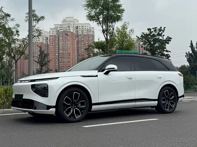 Xpeng G9 625, увеличенный запас хода, Max