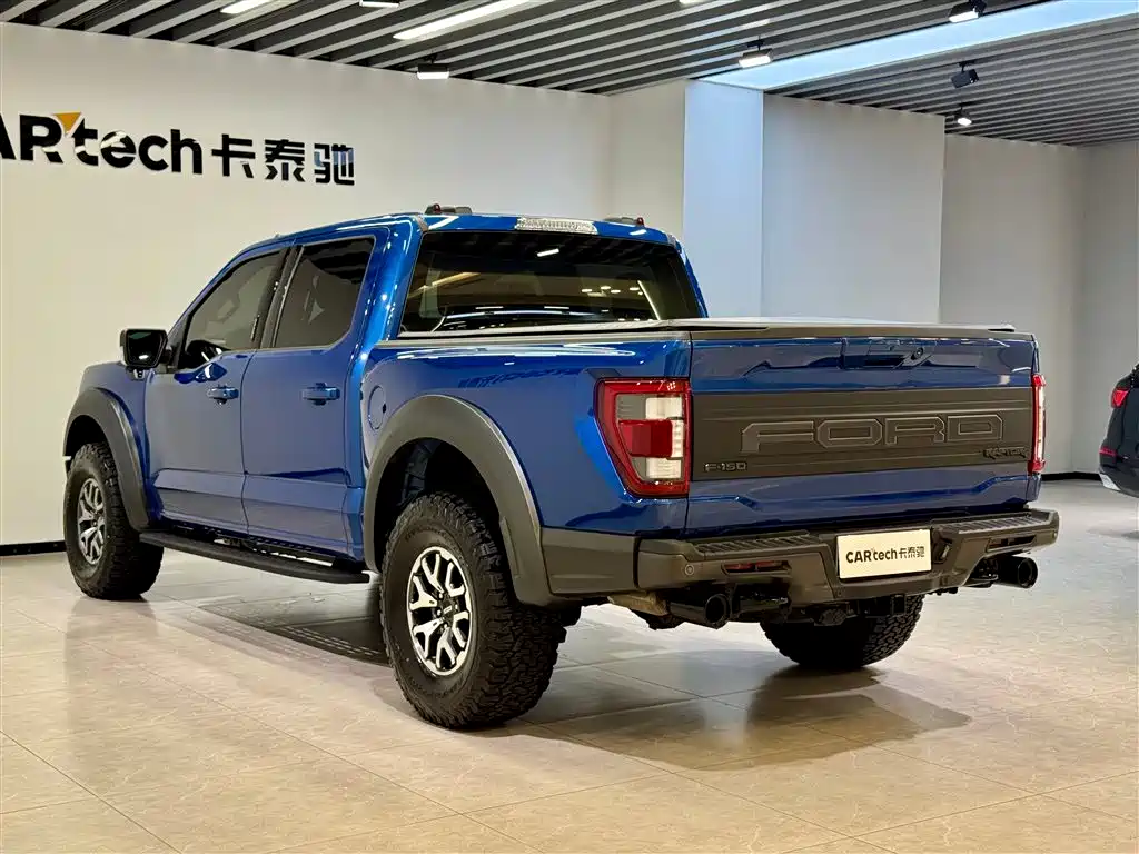 FORD F-150 RAPTOR