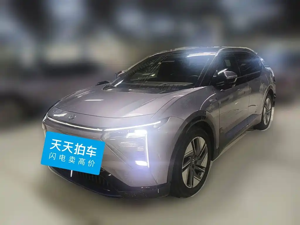 2024 HiPhi Y