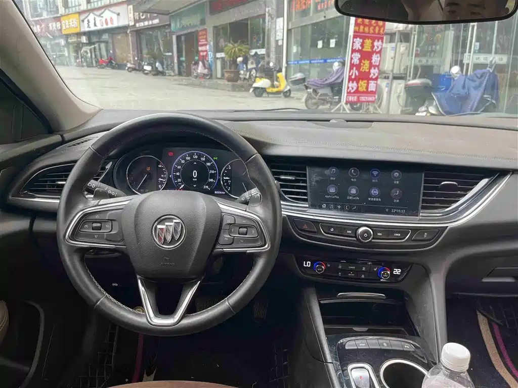 Buick Regal 2020 552T Luxury фото 9