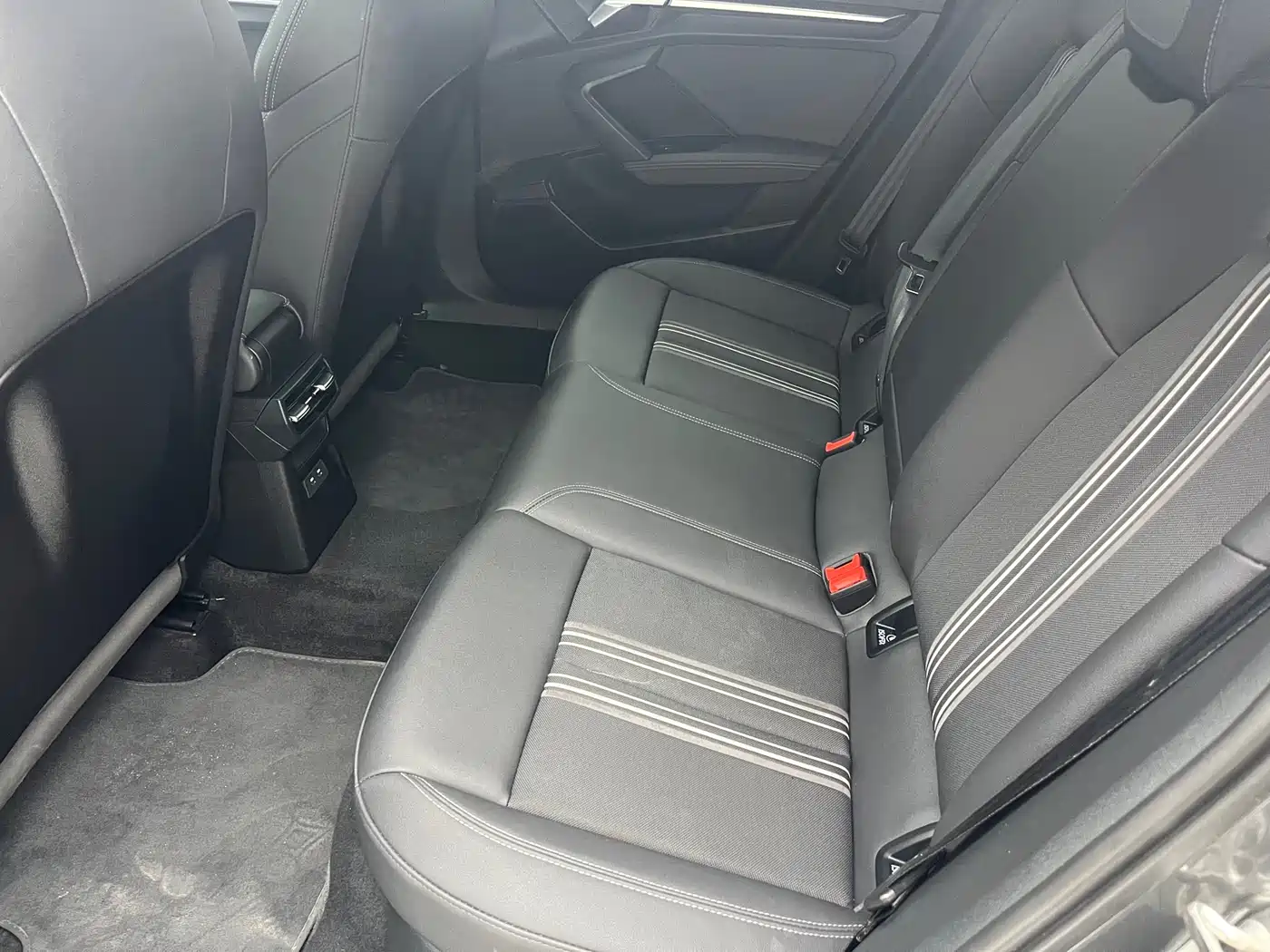 Audi A3 2023 Facelift A3L Limousine 35 TFSI Fashion Elegance фото 10