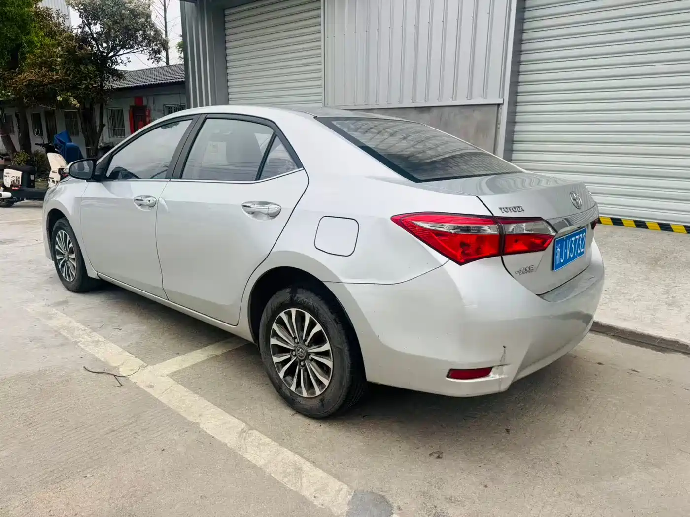 Toyota Corolla 2017 Facelift 1.2T S-CVT GL фото 4