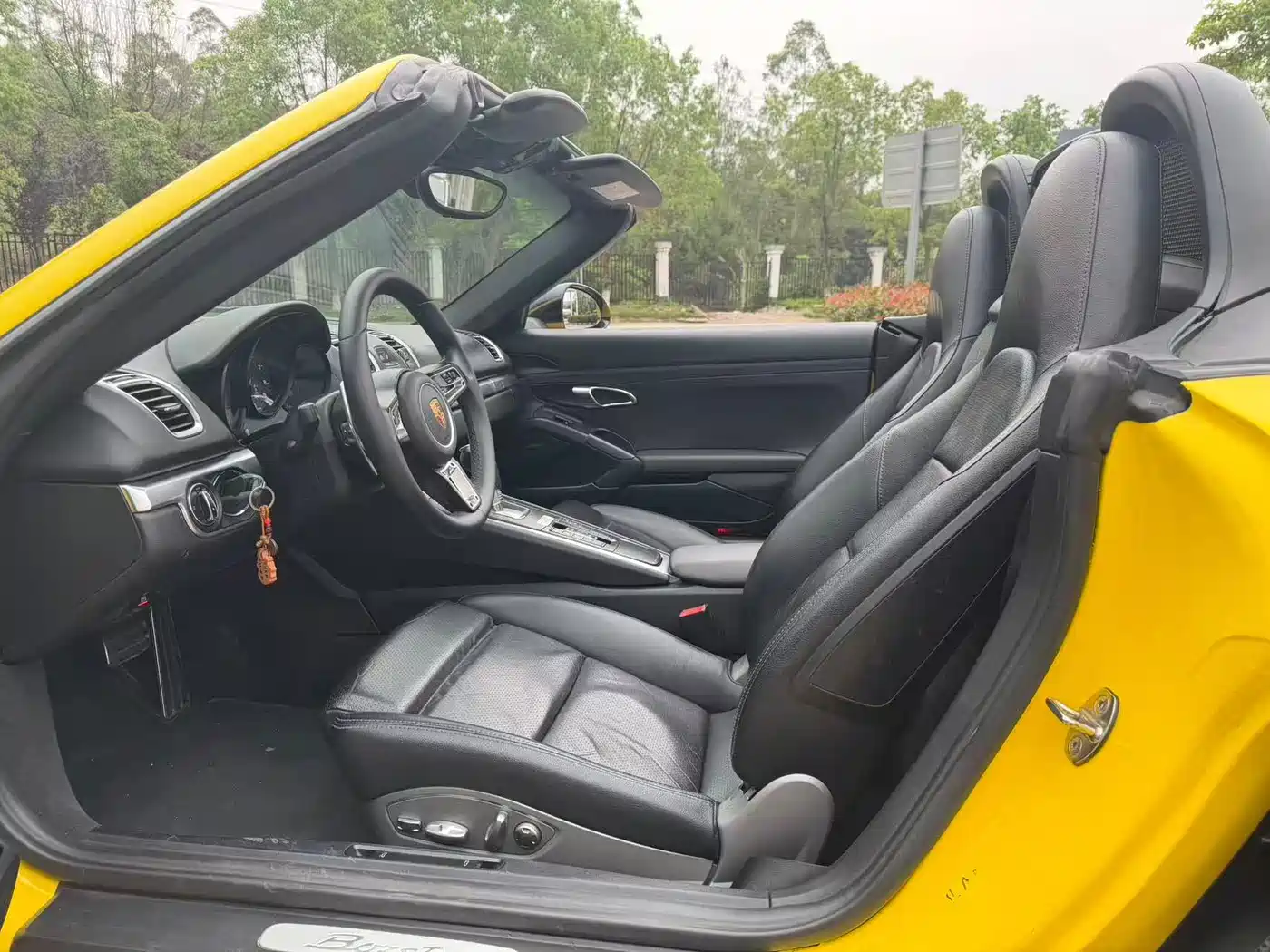 Porsche Boxster 2015 Boxster Style Edition 2.7L фото 8