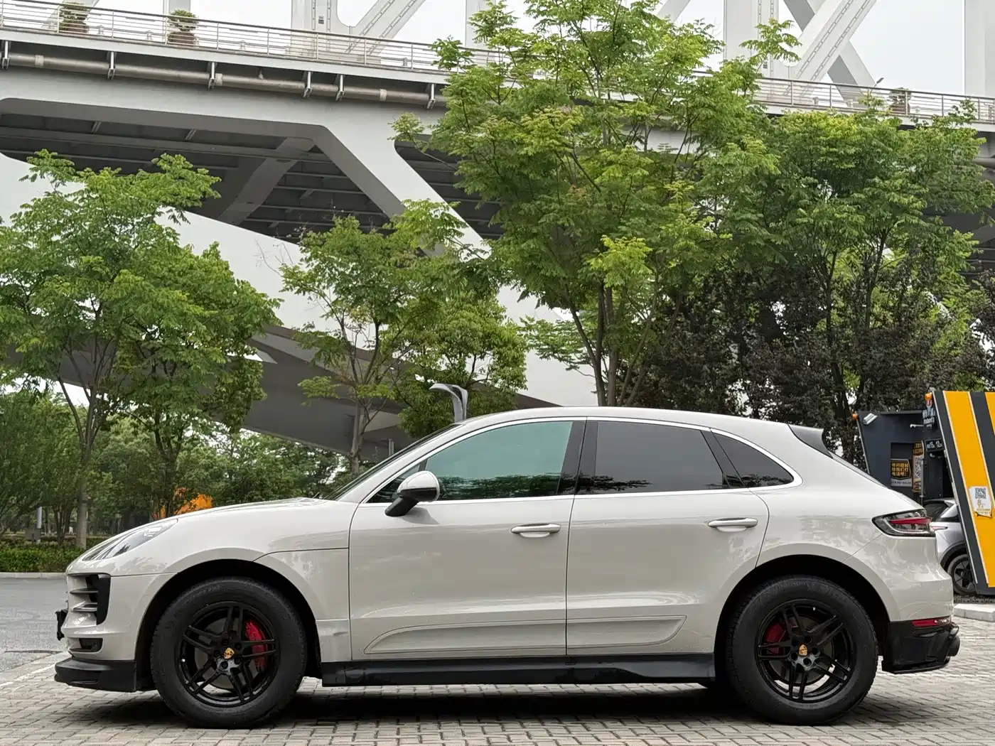 Porsche Macan 2018 Macan 2.0T фото 4