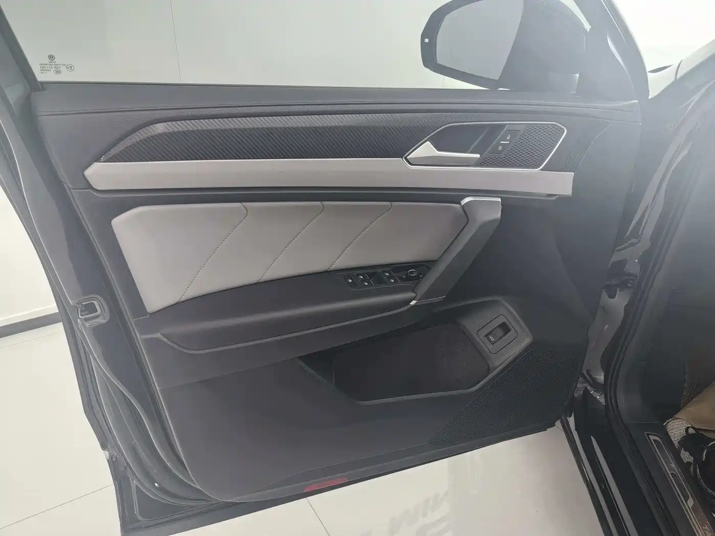 Volkswagen Tayron 2023 330TSI 2WD Luxury Plus Advanced Edition фото 11
