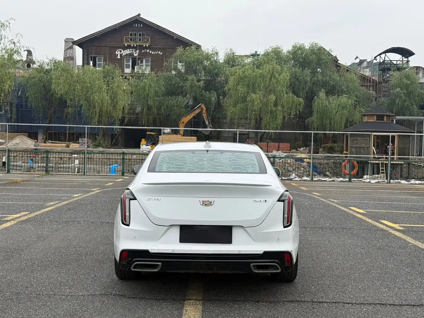 CADILLAC CT4