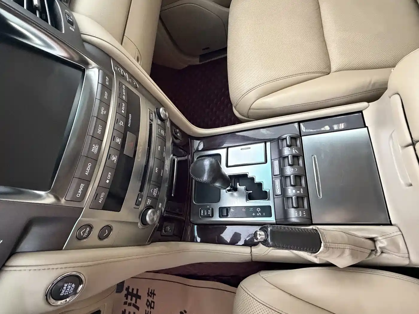 Lexus LX 2009 570 фото 6
