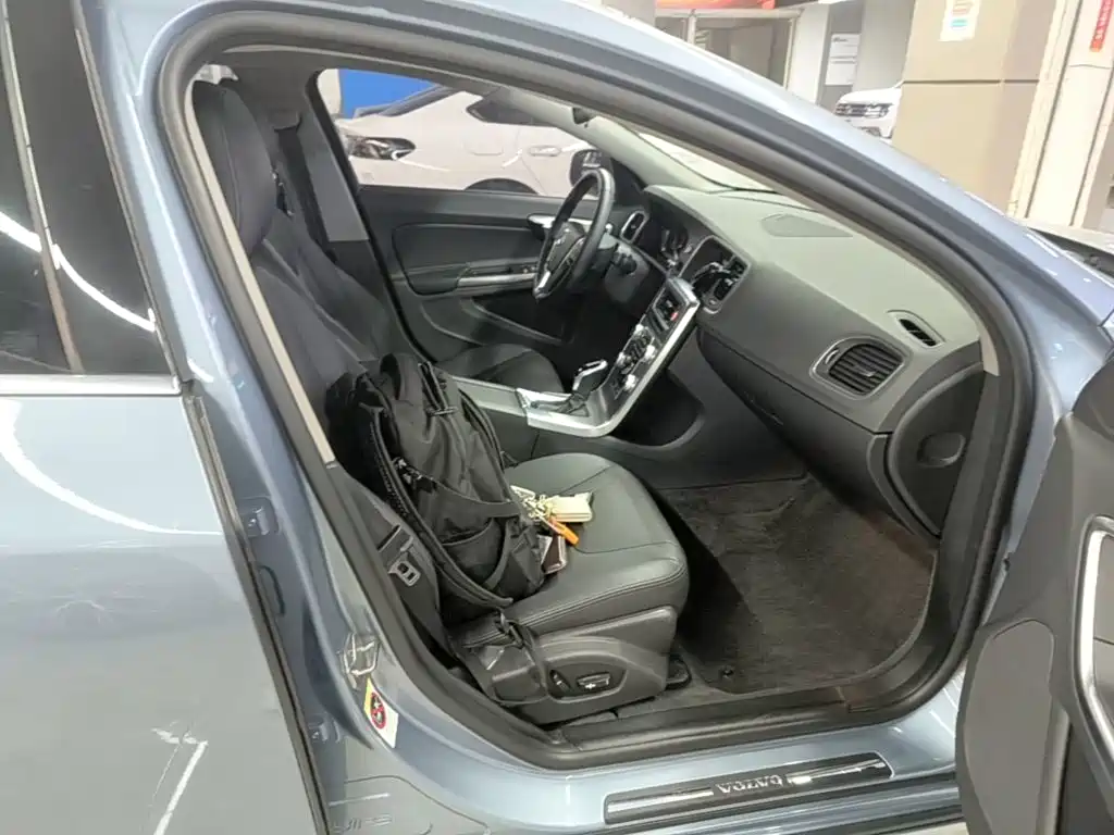 Volvo S60 2017 2017 S60L T3 Momentum