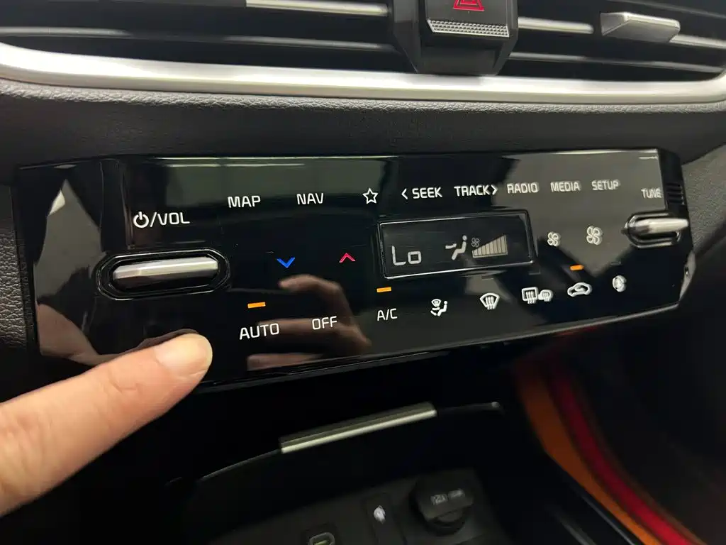 Kia K3 2023 2023 Model 1.5L CVT Luxury Edition