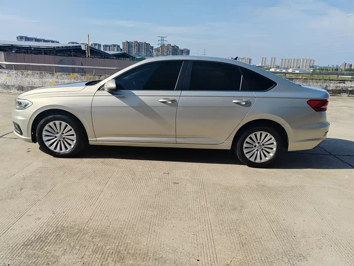 Volkswagen Lavida 2018 280TSI DSG Comfort Edition China V фото 12