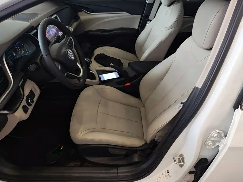 Photo 15 - Buick Excelle