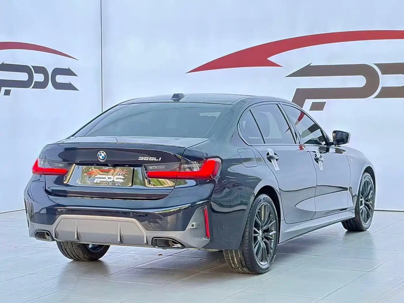 BMW 3 Series 2024 325Li M Sport Shadowline Package фото 20
