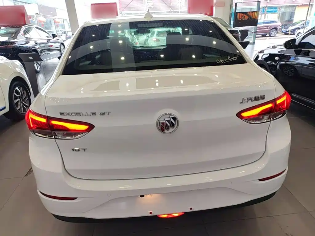 Photo 6 - Buick Excelle