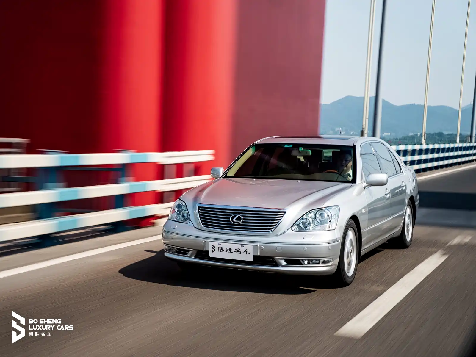 Фото 15 - Lexus LS