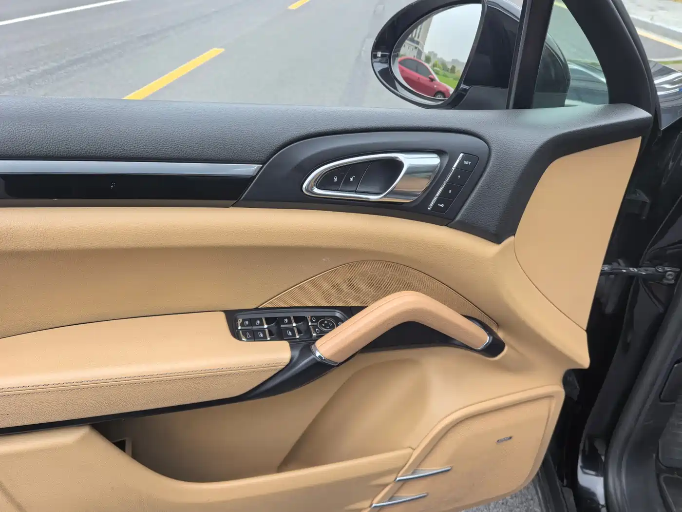 Porsche Cayenne 2015 Cayenne 3.0T фото 17