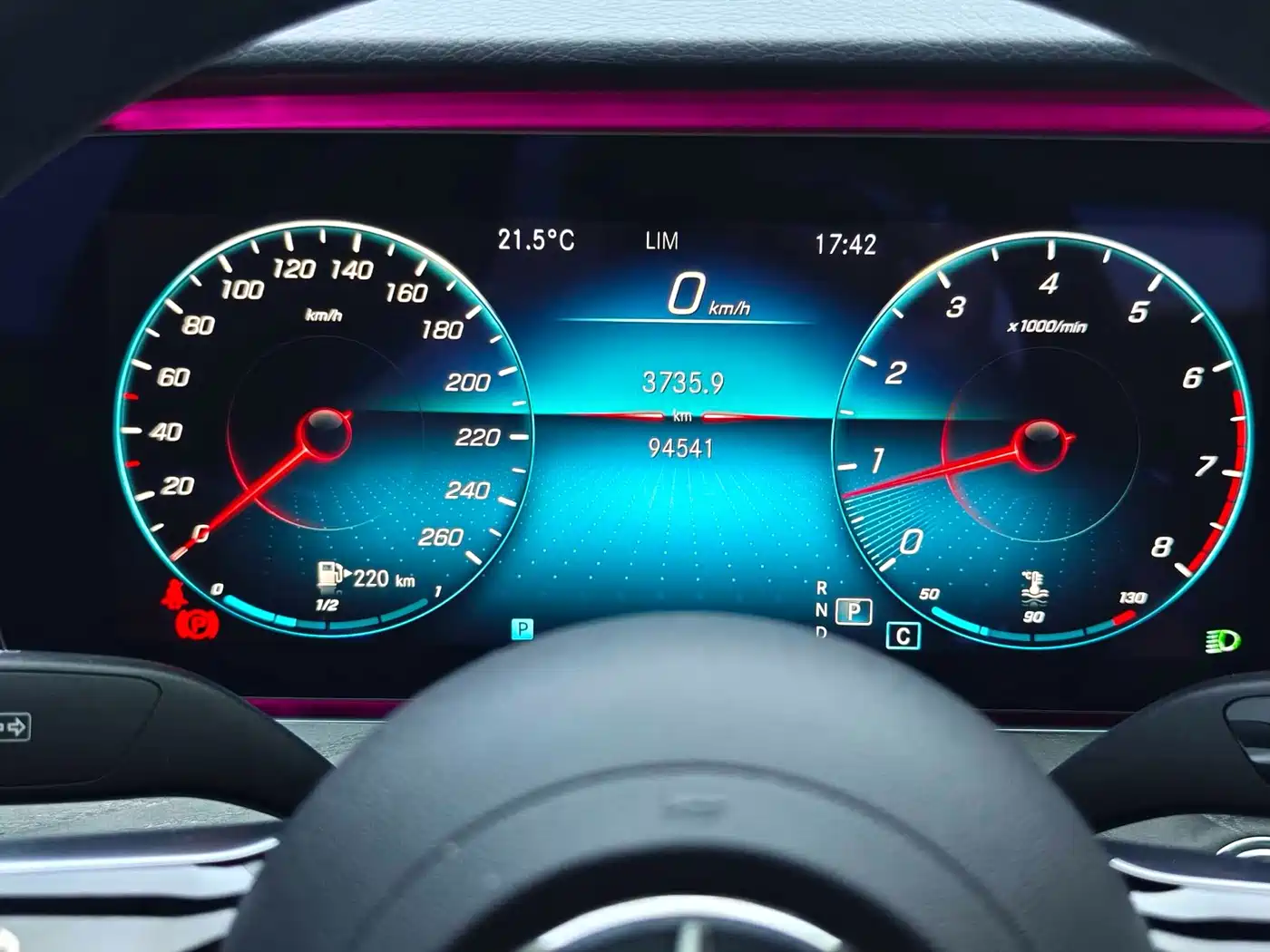 Mercedes-Benz E-Class 2021 E 300 L Luxury фото 11