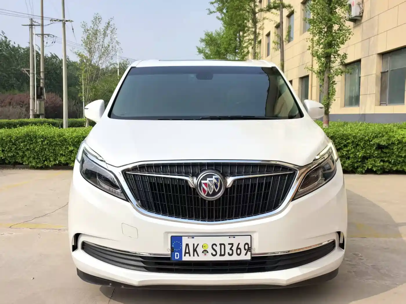 Buick GL8 2018 ES 28T Luxury Type China VI фото 3