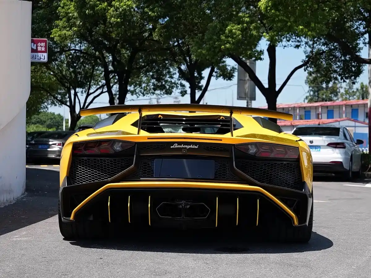 Lamborghini Aventador 2016 2015 LP 750-4 Superveloce