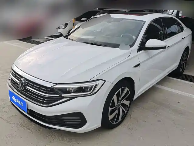 Volkswagen Sagitar 300TSI DSG, Превосходство