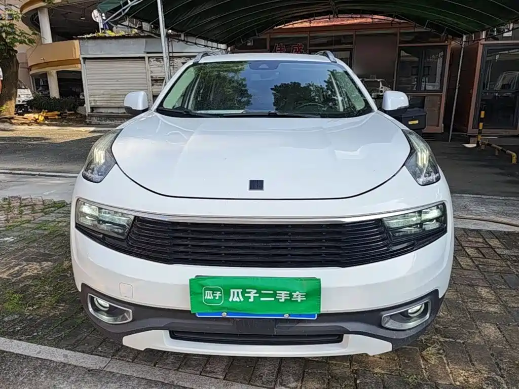 Lynk & Co 01 2018 2017 2.0T 2WD Pro Version