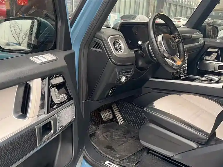 MERCEDES-BENZ G-CLASS