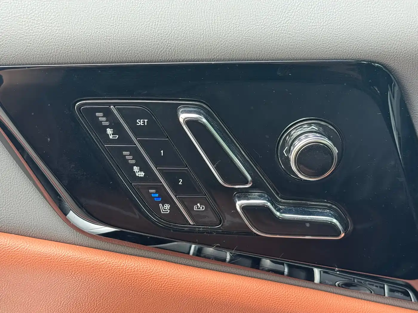 Cadillac IQ Ao Ge 2024 AWD Long Range Edition фото 28