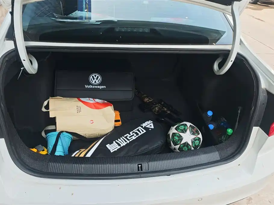 Volkswagen Bora 2019 Bora Legend 1.5L Automatic Fashion China VI фото 4