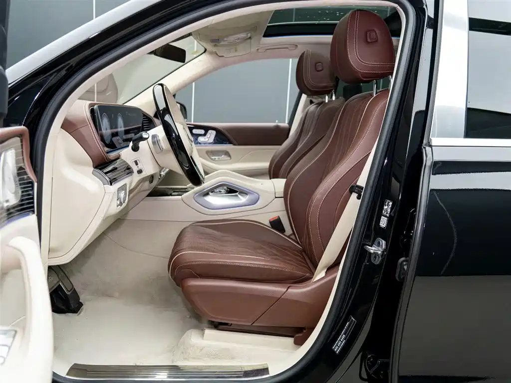 Mercedes-Benz Maybach GLS 2024 GLS 480 4MATIC фото 7