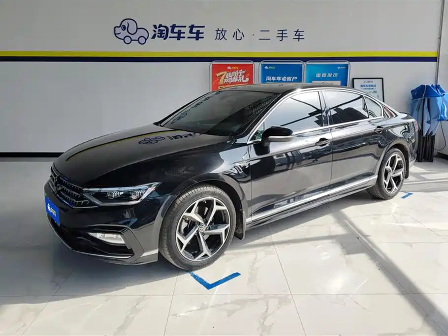 Volkswagen Magotan 2023 Model 2 Million Commemorative Edition 330TSI DSG Luxury