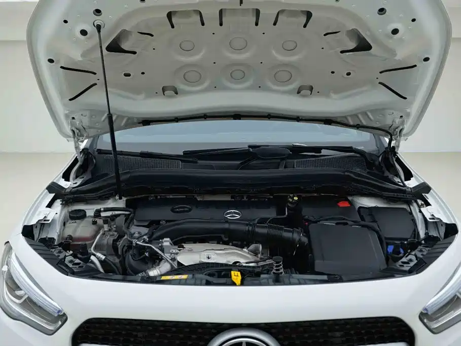 Mercedes-Benz GLA 2023 2023 GLA 220