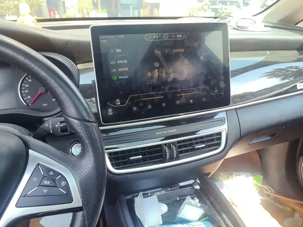 Фото 6 - BYD Song MAX