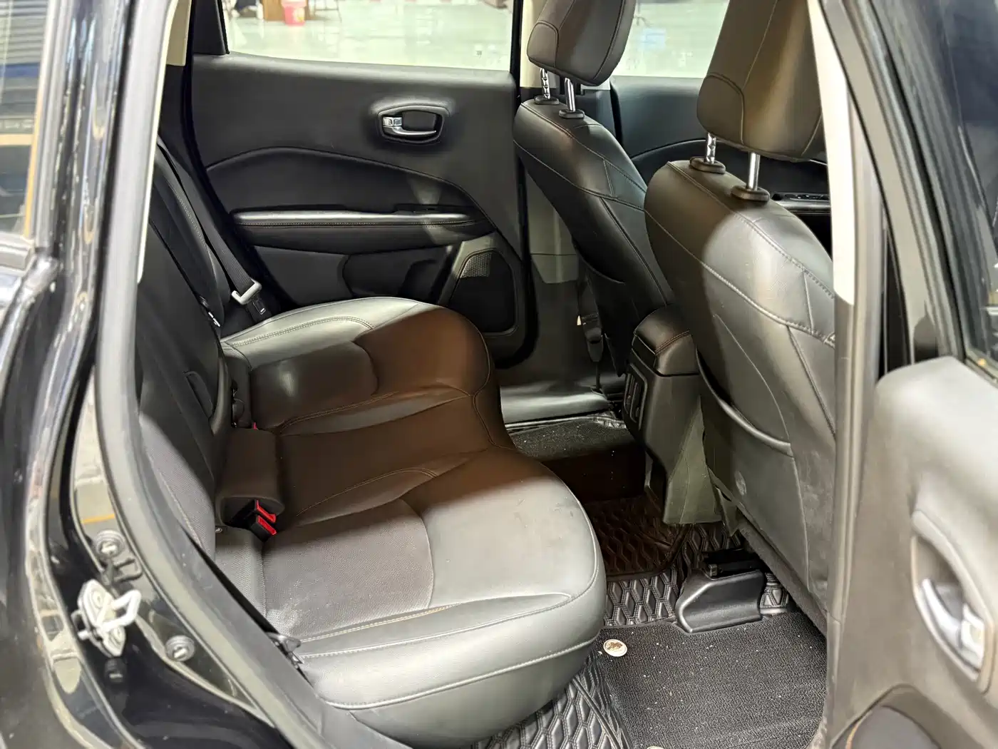 Jeep Compass 2020 2019 220T Automatic Family Edition