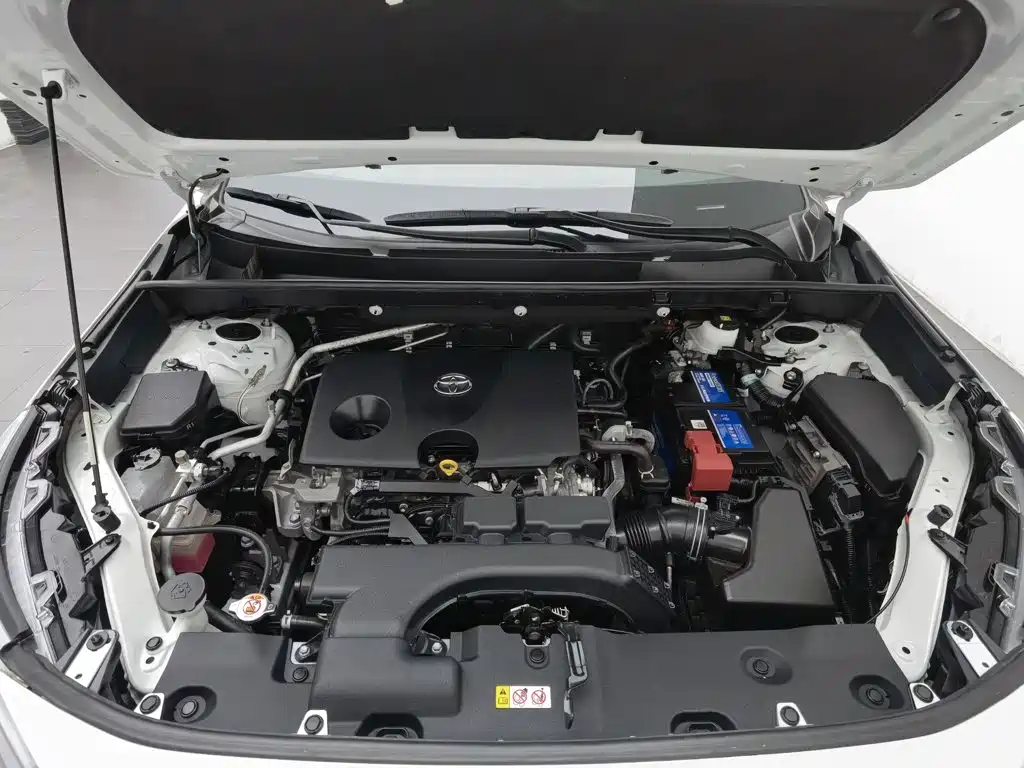 Toyota RAV4, миниатюра 6