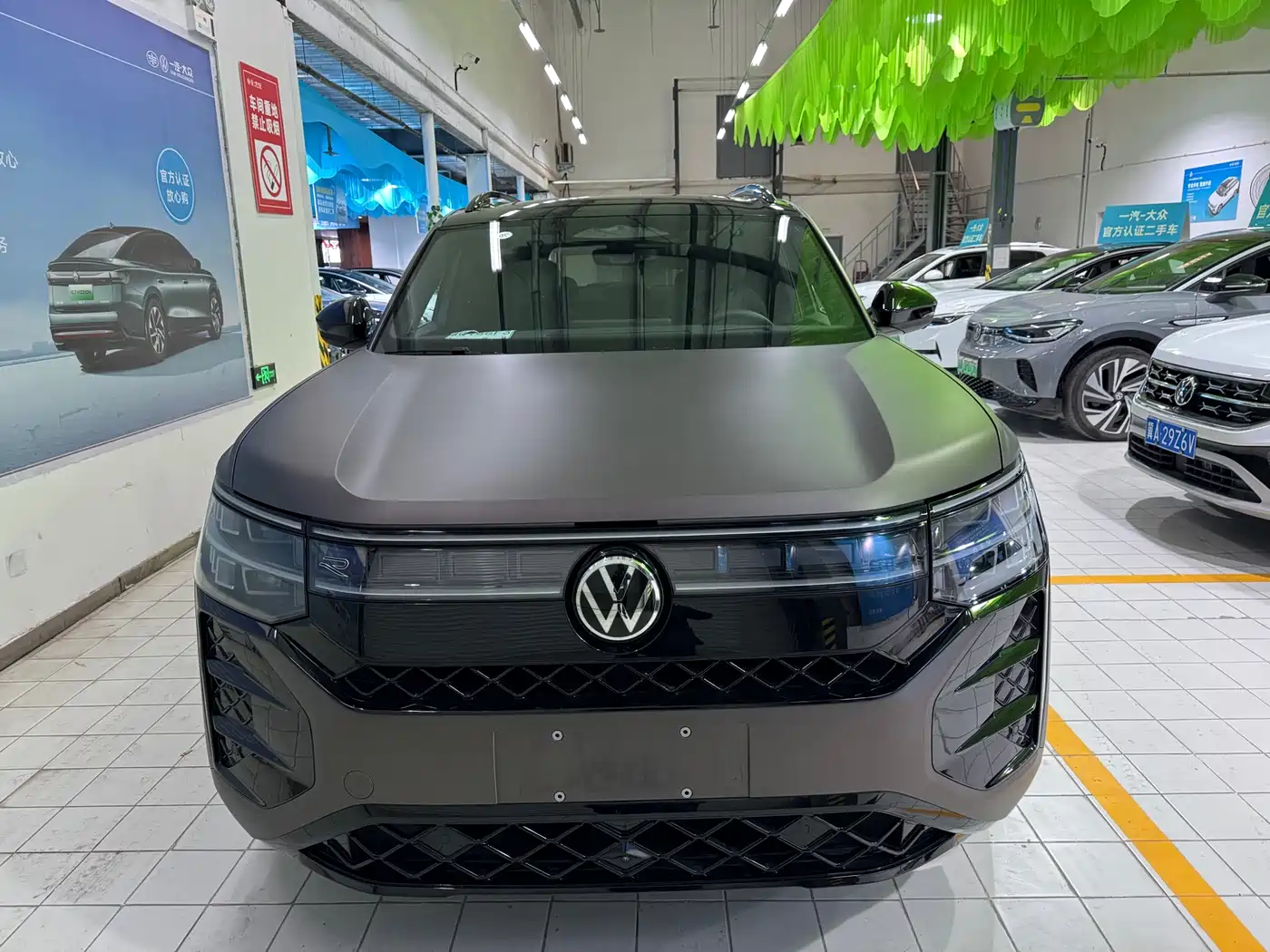 Volkswagen Teramont 2025 Teramont Pro 450TSI 4WD Summit Edition фото 2