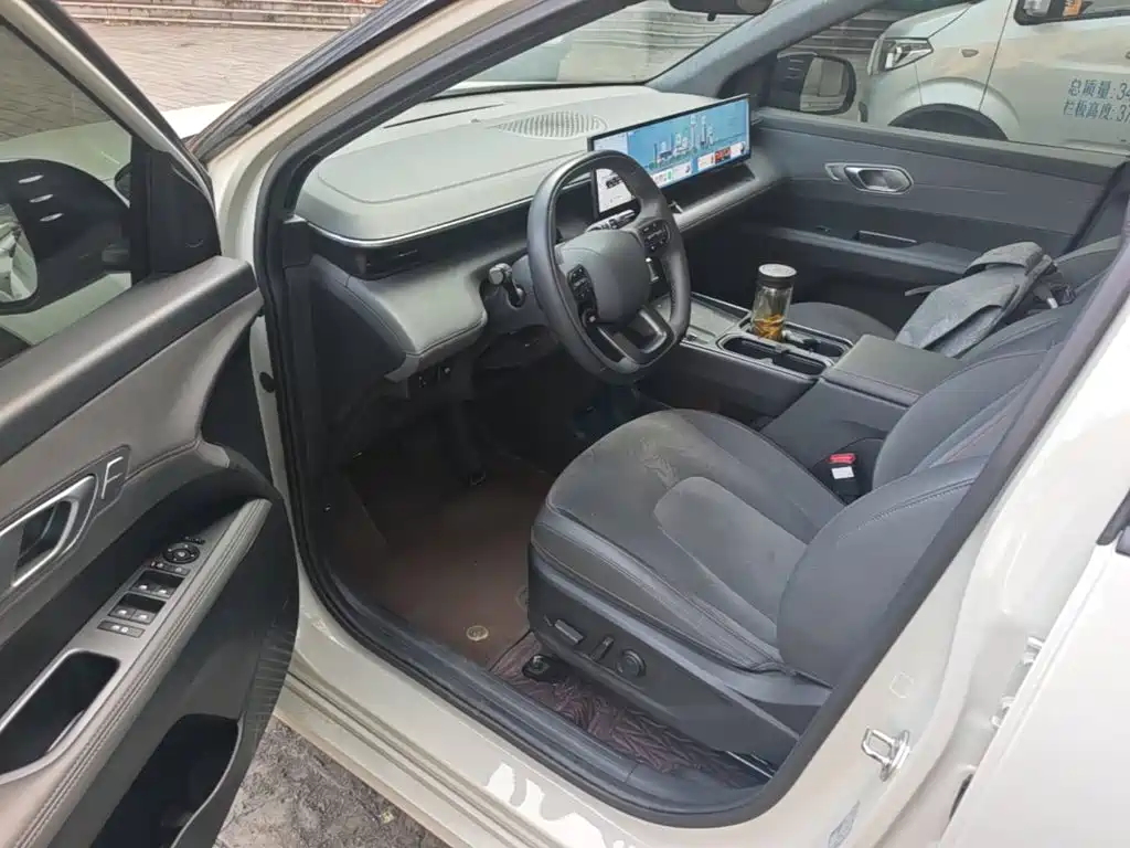 Hyundai ELEXIO 2025 2025 Standard Range RWD