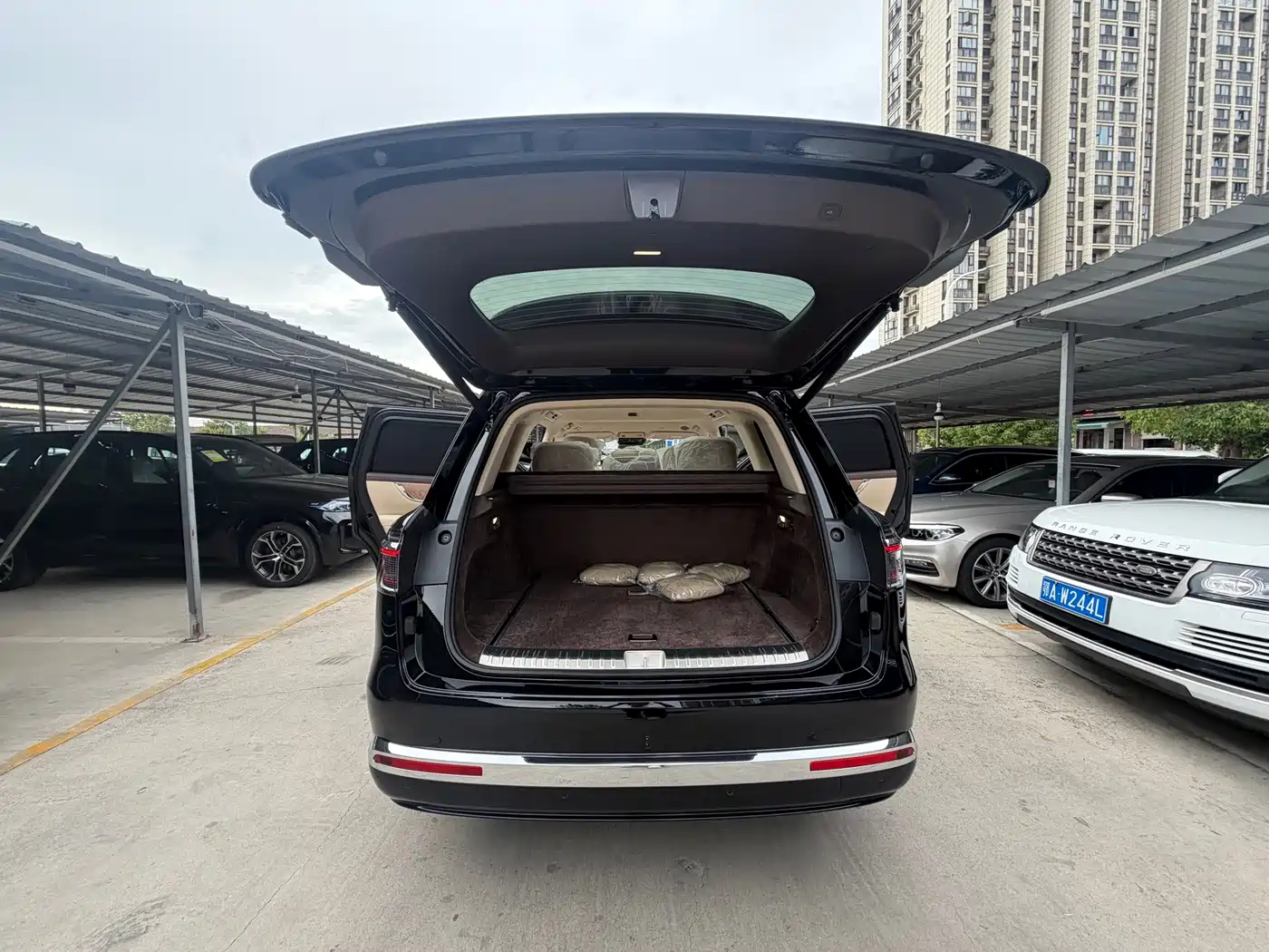AITO Wenjie AITO M9 2026