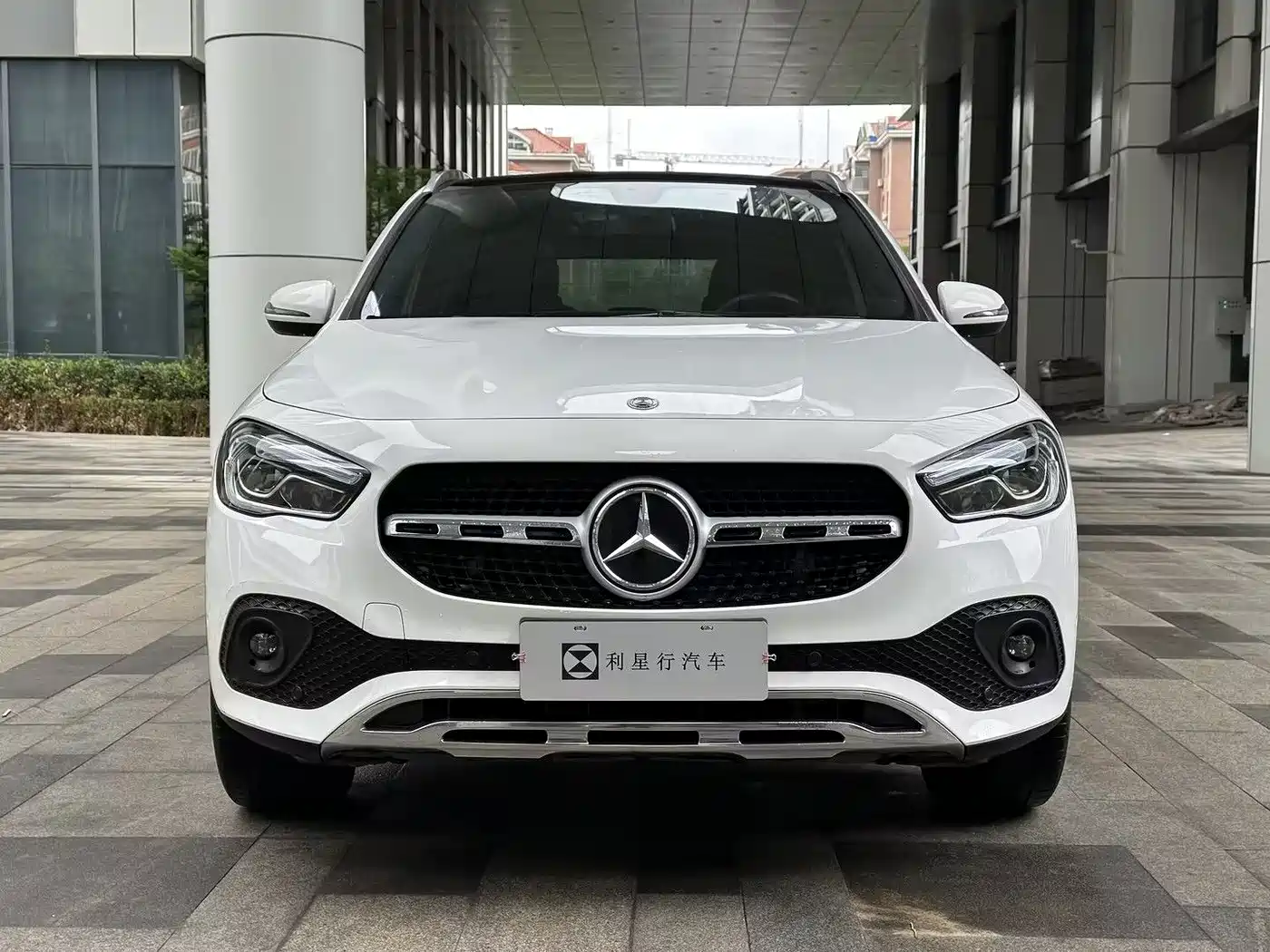 Mercedes-Benz GLA 2022 Model GLA 200 фото 3