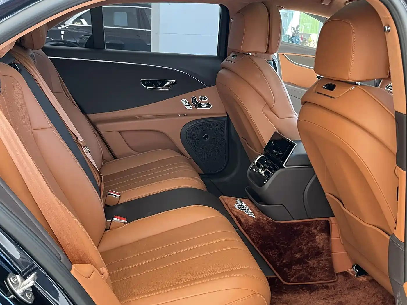 Bentley Flying Spur 2024 2024 4.0T V8 Standard Edition