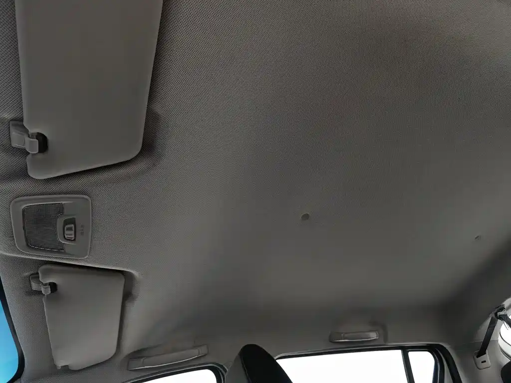Baojun 310 2017 2016 1.2L Manual Comfort Model