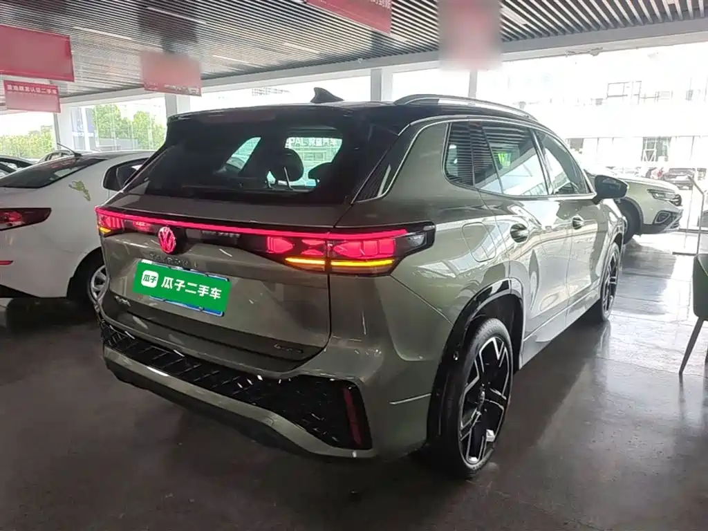 Volkswagen Tayron 2025 Model Tayron L 380TSI 4WD Luxury Easy Package фото 7