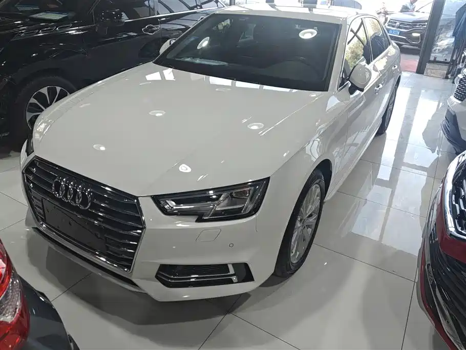 Audi A4L 2019 40 TFSI Fashion (China VI) фото 2