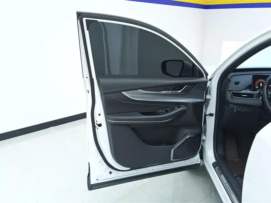 EXEED STAR WAY CHASING THE WIND