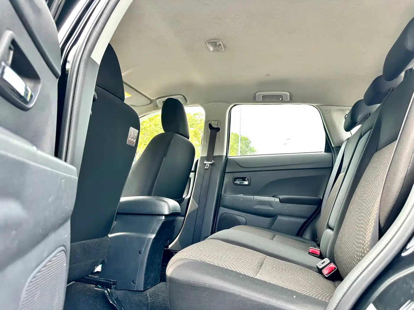 Mitsubishi ASX 2013 2.0L Manual 2WD Comfort фото 35