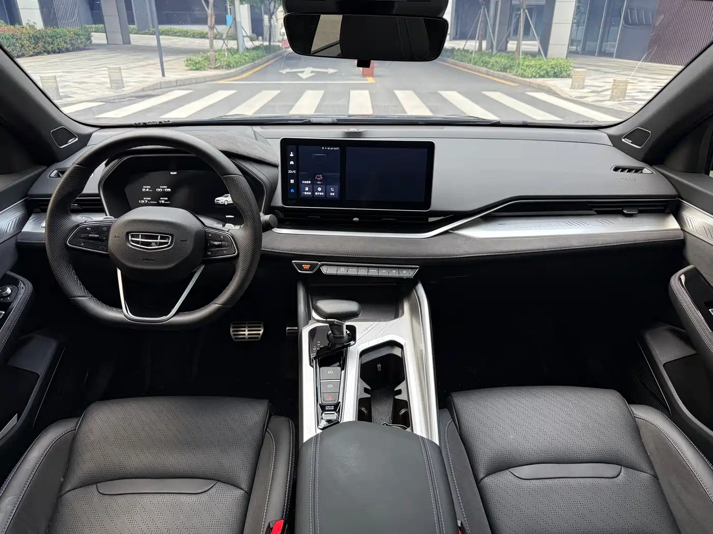 GEELY AUTOMOBILE XINGRUI