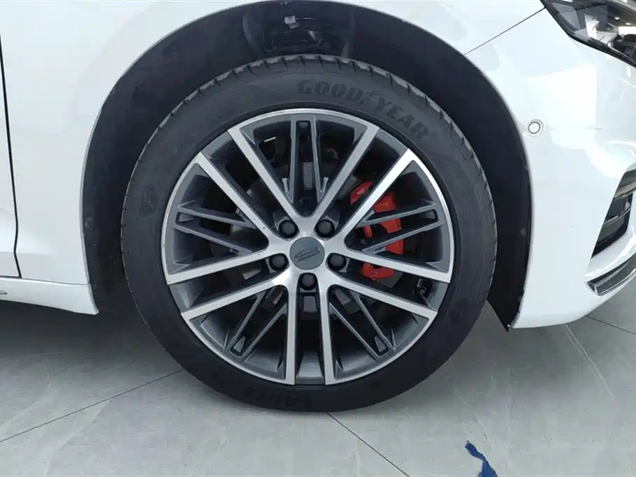 GEELY AUTOMOBILE XINGRUI