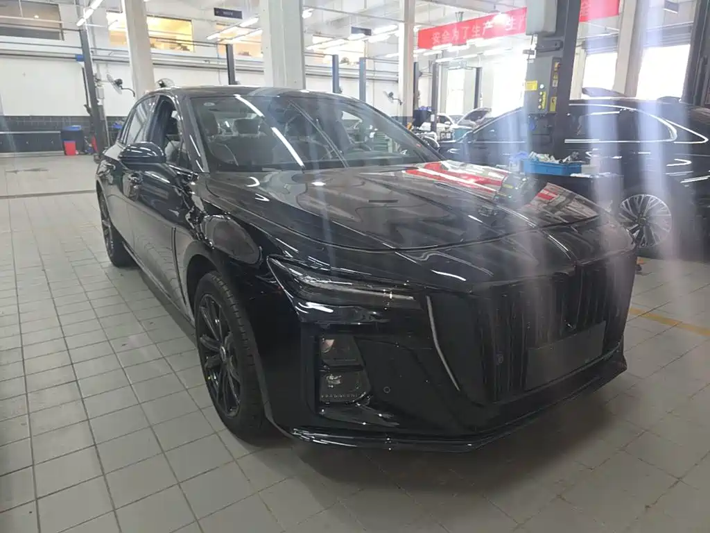 Hongqi H5 2026 2025 1.5T DCT Mystic Shadow 2 Million Edition