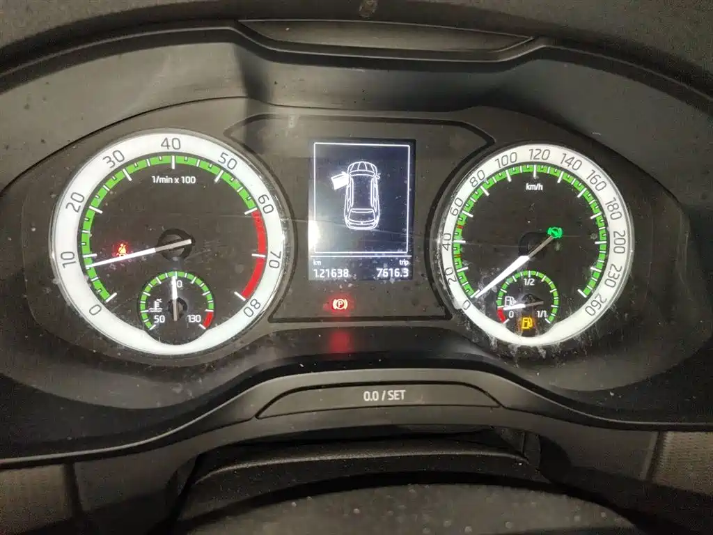 Škoda Kodiaq 2017 TSI330 5-seater 2WD Comfort Edition фото 5