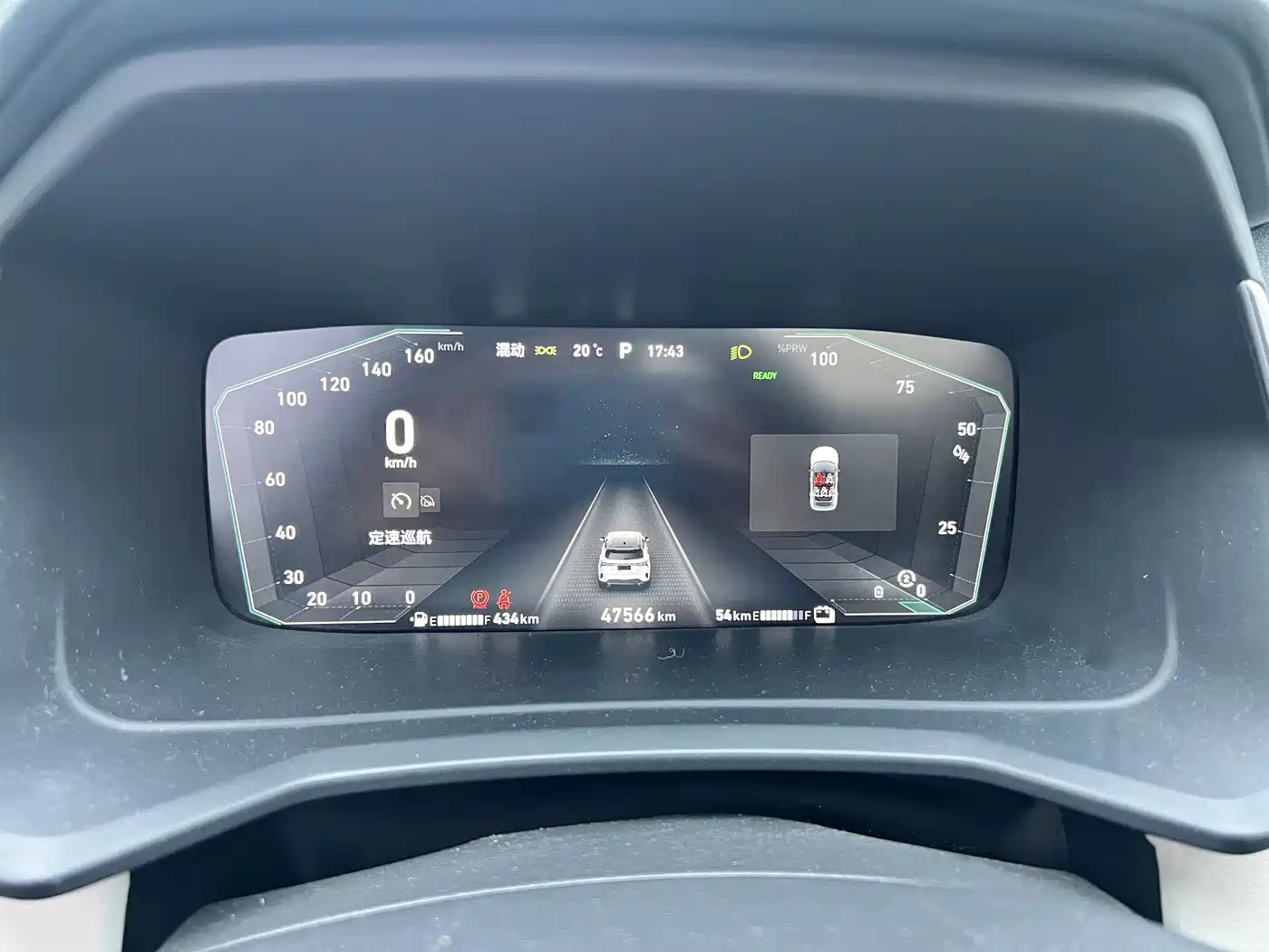 Lynk & Co 06 EM-P 2022 PHEV 84KM Range Pro фото 8